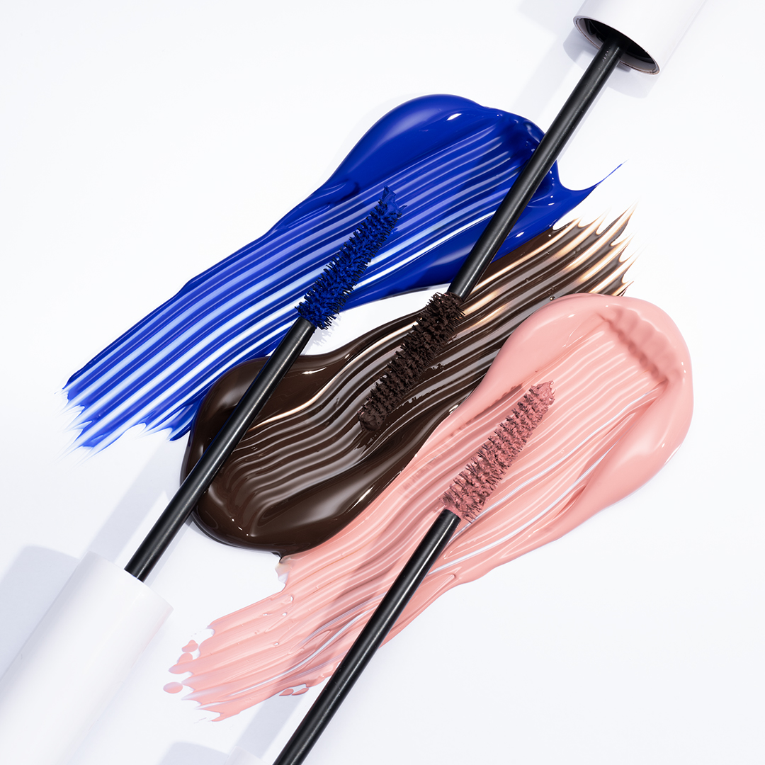 ΝΕΕΣ ΑΠΟΧΡΩΣΕΙΣ FIBER-VOLUME MASCARA