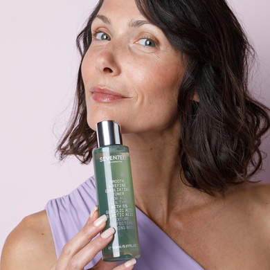SMOOTH & REFINE EXFOLIATING TONER