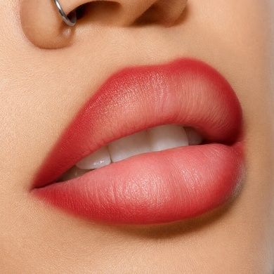 Longstay Lip Shaper Pencil