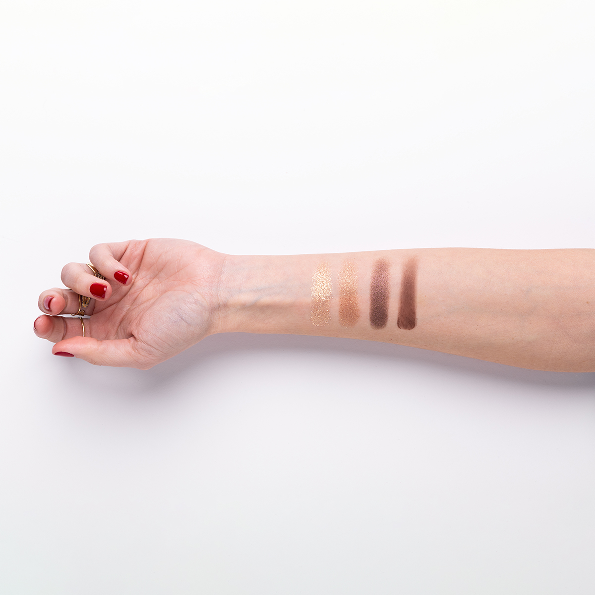 Vibrant Eyes Quad Palette No.10 Love for Nude