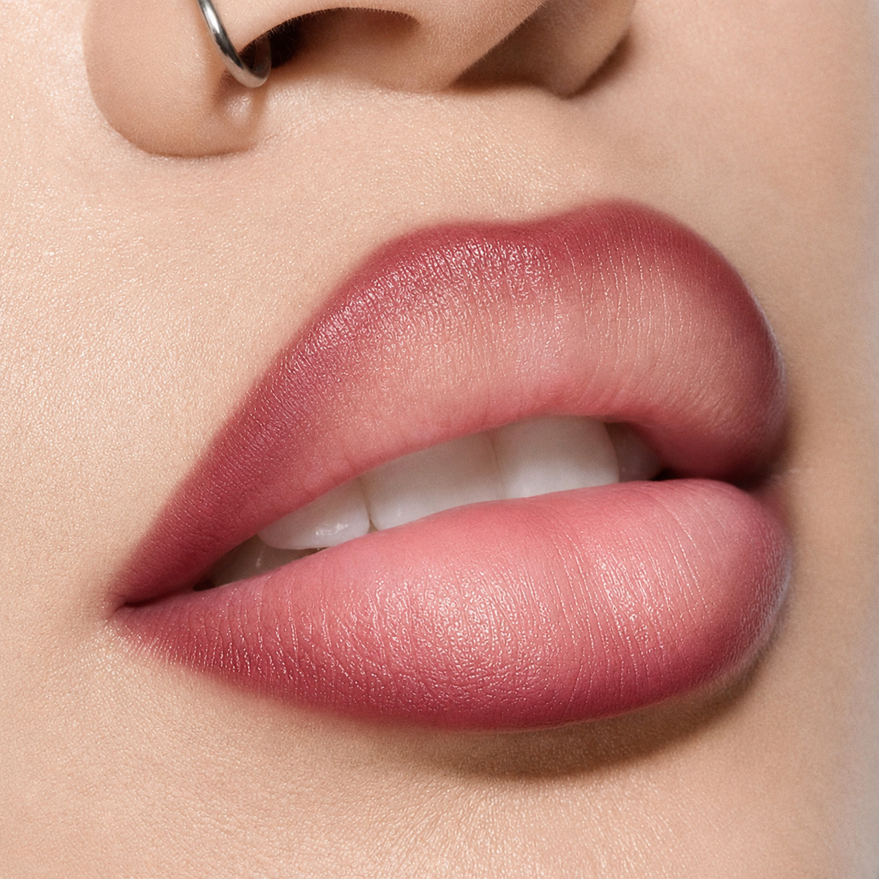 Longstay Lip Shaper Pencil